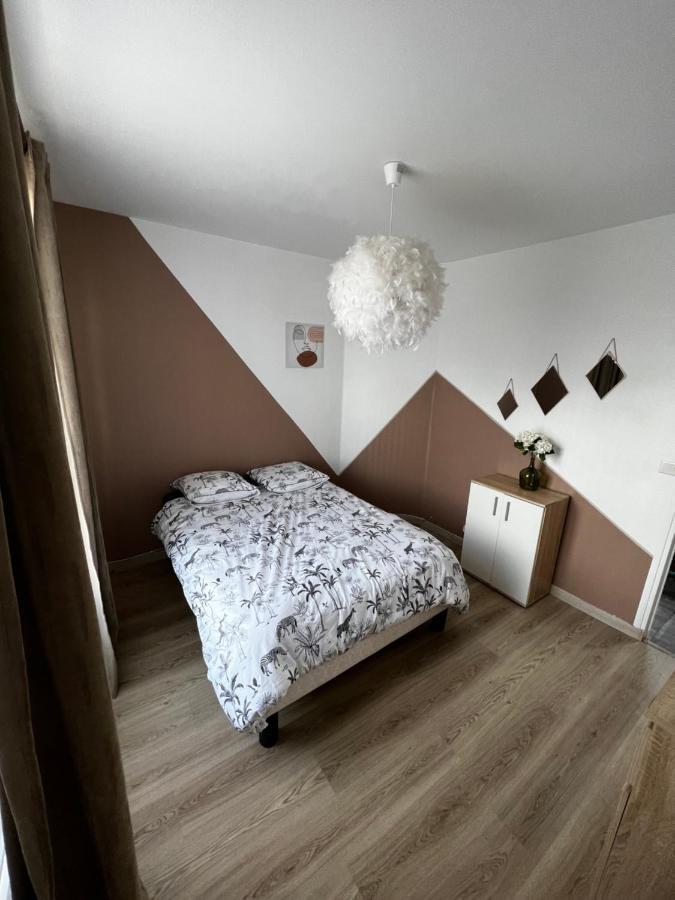 4 Personnes Proche D'un Circuit 24h Du Mans Appartement Le Mans